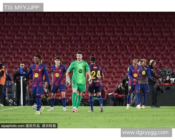 灵动舞者的终极几何：奥尔莫兜射死角入选五佳球，绿茵艺术的巅峰瞬间